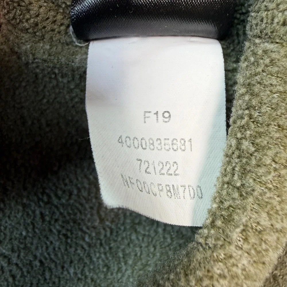 The North Face 1/4 Zip Fleece Pullover Men's Large Green Lightweight Sweater‎